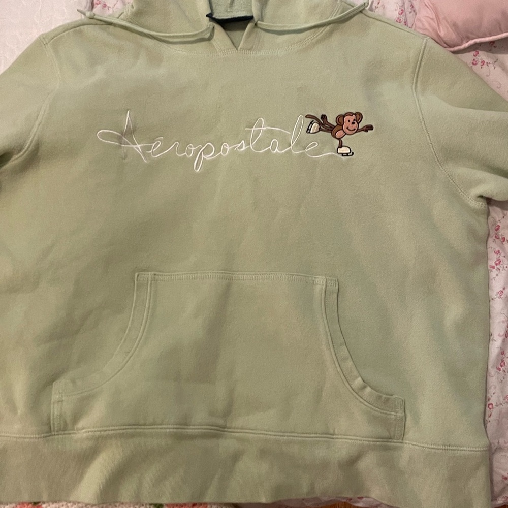 Green 1987 Aéropostale hoodie